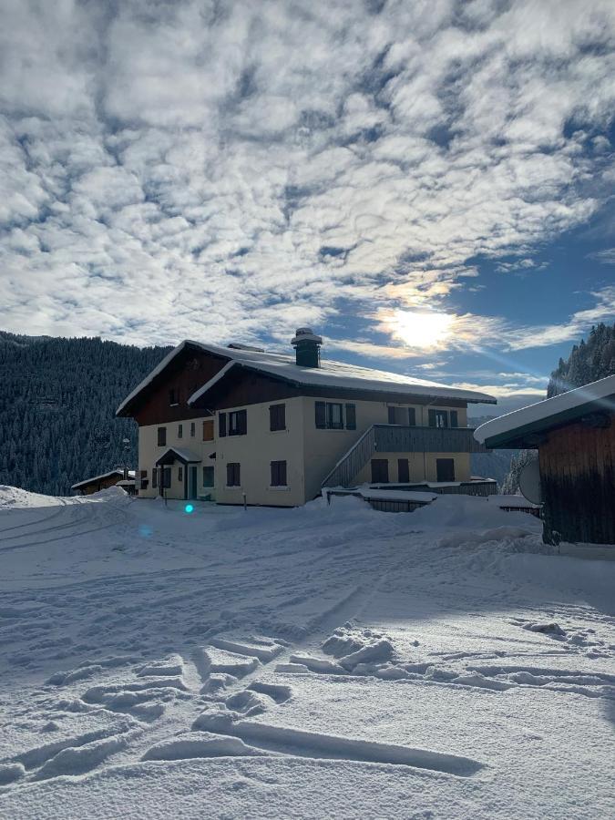 Terrasse Sur Les Aravis La Giettaz